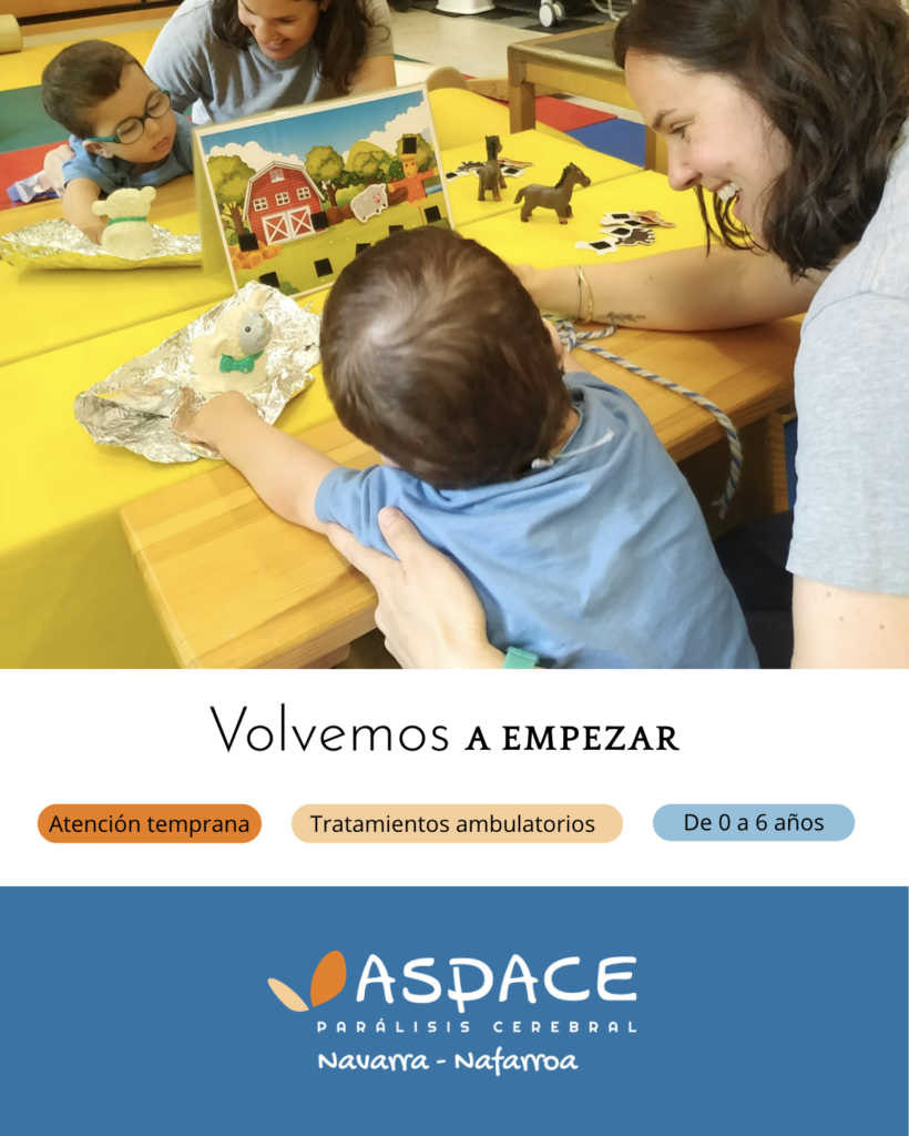 “Sala de atención temprana de ASPACE Navarra preparada con material para una sesión del método Petö”.
